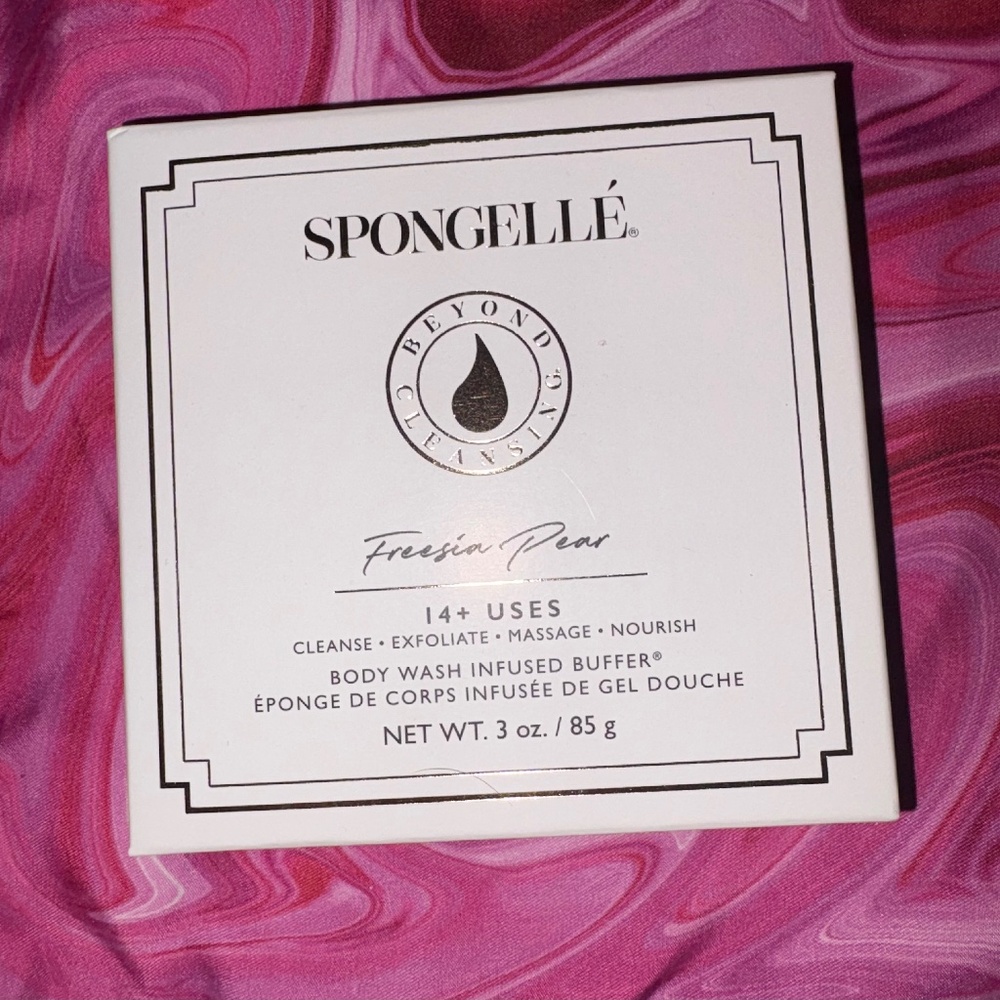 Spongelle Body Wash Exfoliate Infused Buffer- Freesia Pear - New, Sealed